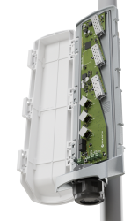 MikroTik GPERx6 - CSS606-1G-2Gi-3S+OUT