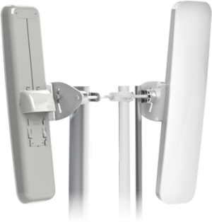 120 Degree MIMO Sector Antenna, 13.6-13.9dBi Gain for 2.4GHz